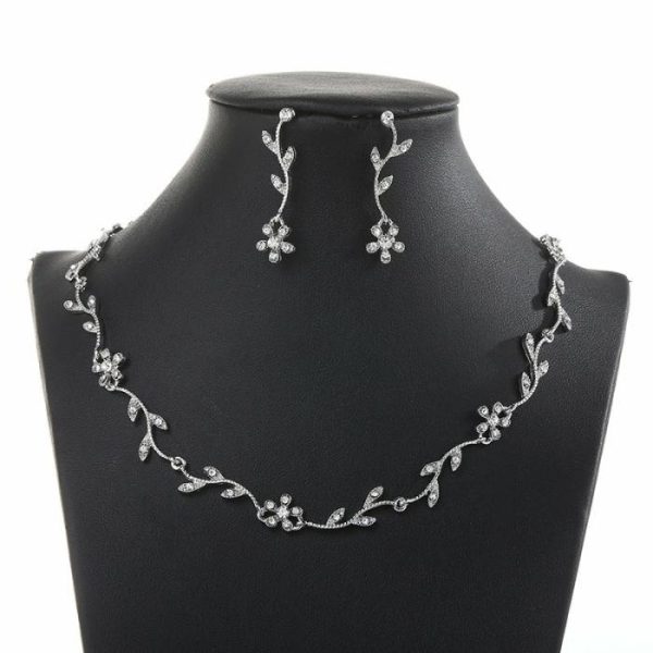 Diamond Leaf Pearl Long Necklace | Fashion Jewelry Sets Fashion Jewelry Sets Fashion Jewelry Sets